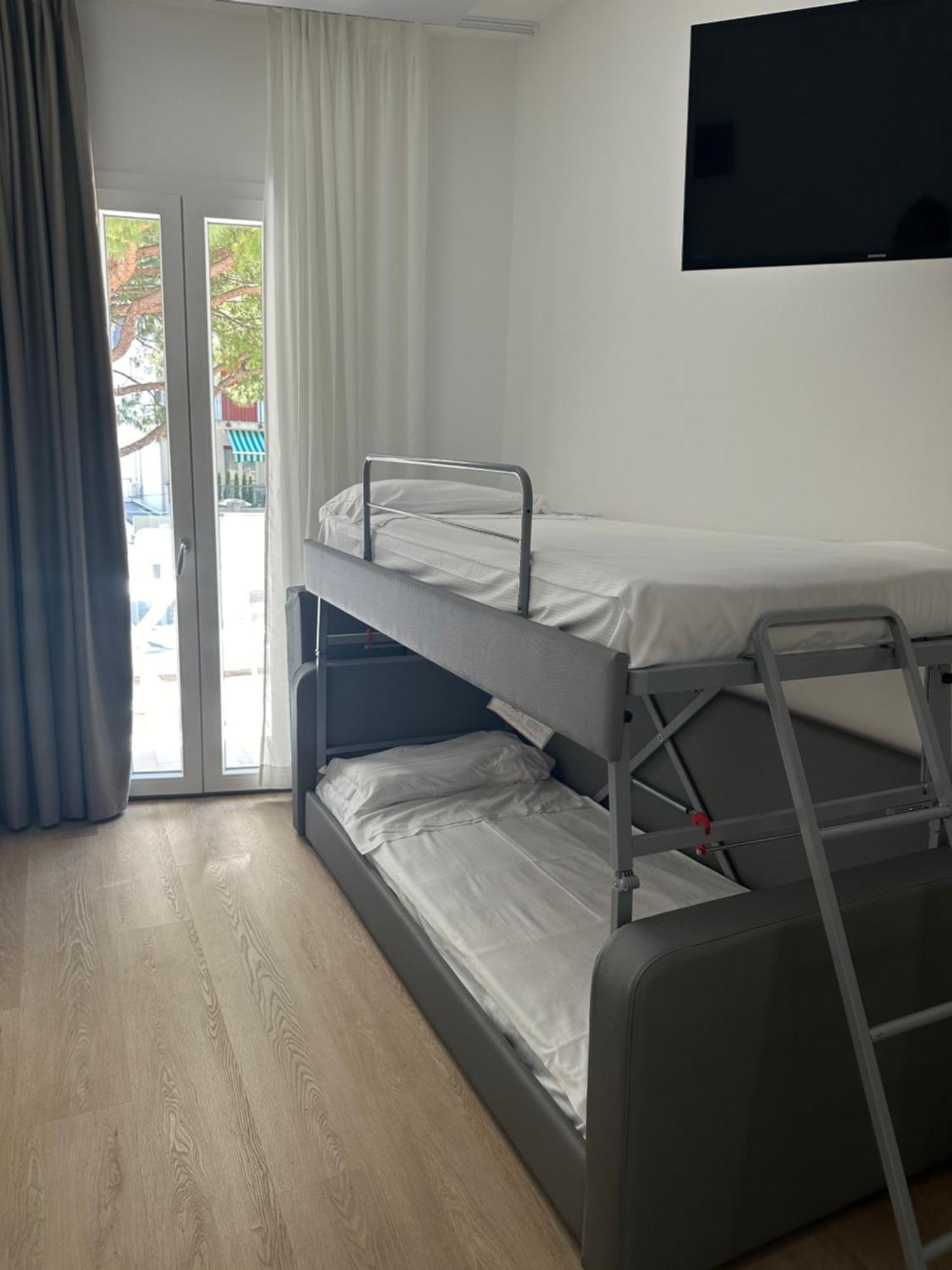 Hotel President Lido di Jesolo Kültér fotó